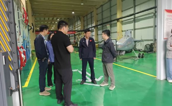 何朝辉带队赴北京开展招商考察