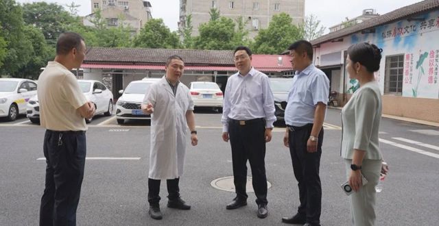 陈远调研残疾人服务工作并走访慰问困难残疾人