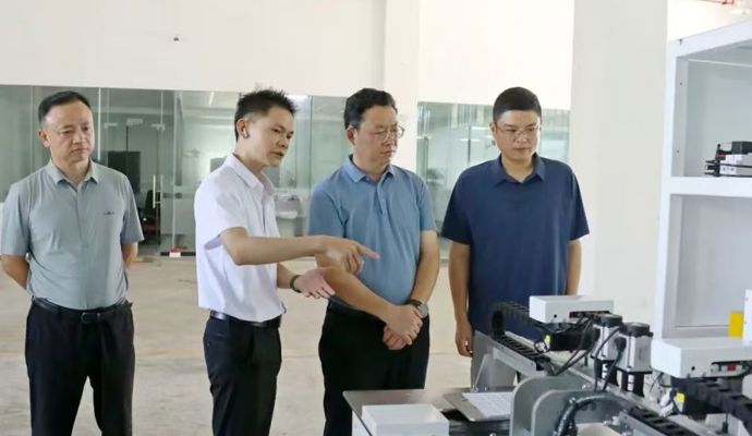 陈远调研常德高新区装备制造产业链发展