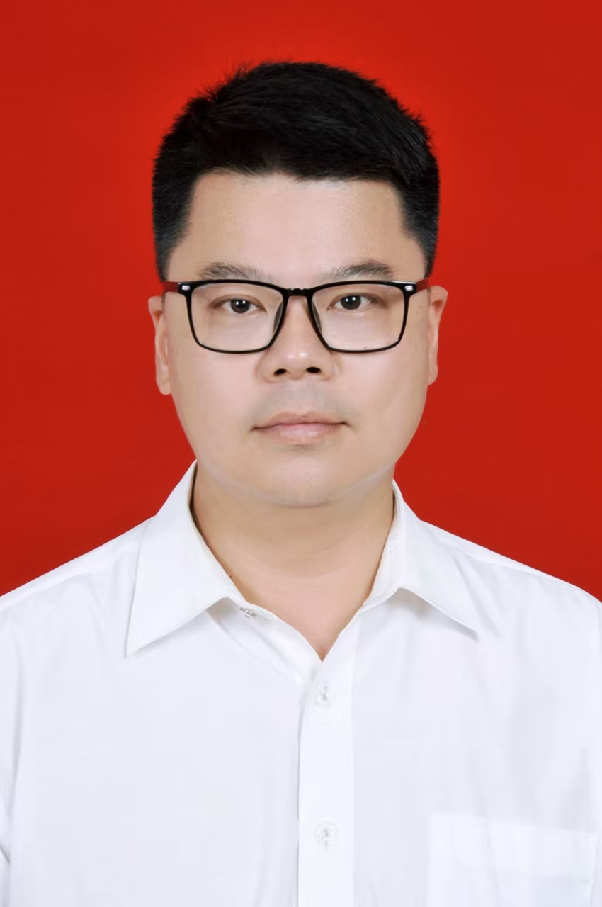 王湘庭   13786636623