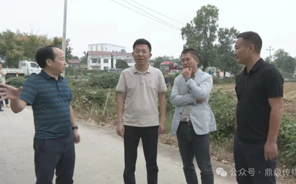 何朝辉督导大气污染防治与秸秆综合利用工作