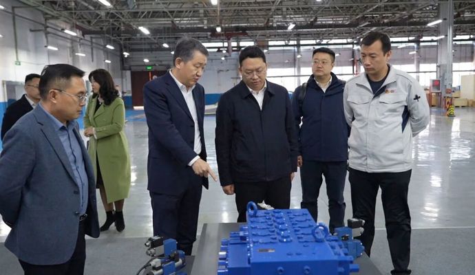 陈远到北京市、苏州市、上海市开展招商考察