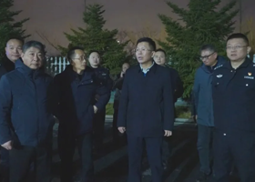 何朝辉督导检查春节烟花爆竹禁燃禁放工作