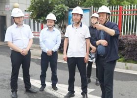 何朝辉深入企业督导检查安全生产工作