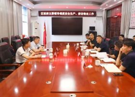 何朝辉到镇德桥镇调度安全生产、信访稳定等重点工作