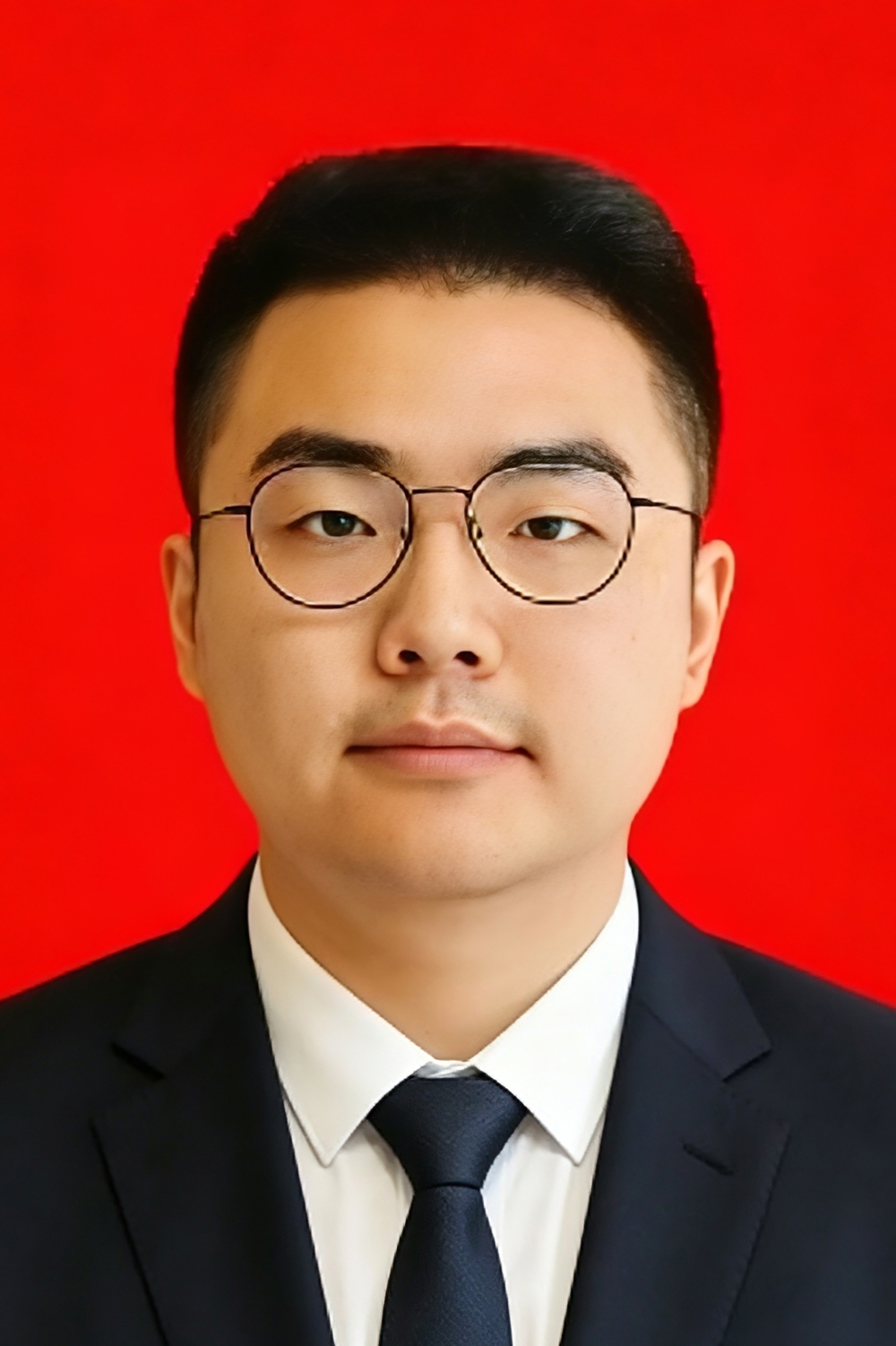 候镔宸