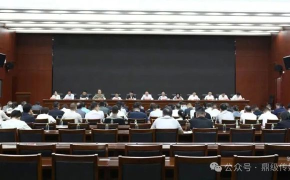 鼎城区树立和践行正确政绩观学习教育“严纪律、转作风、促落实”专题调度会召开
