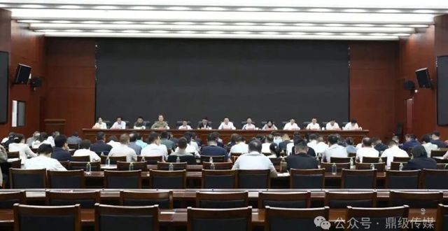 鼎城区树立和践行正确政绩观学习教育“严纪律、转作风、促落实”专题调度会召开