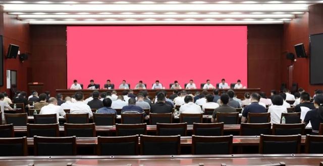 陈远主持召开鼎城区树立和践行正确政绩观学习教育工作推进会议