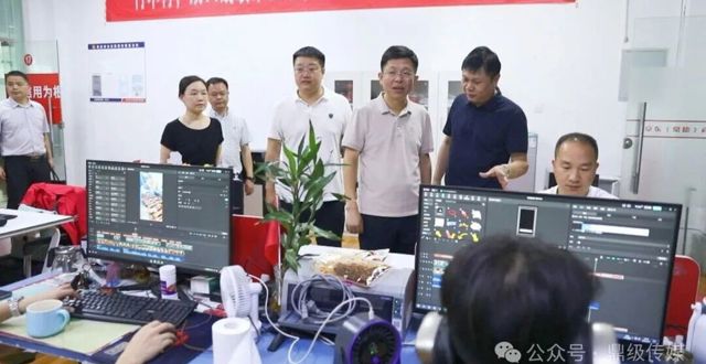 何朝辉走访调研常德高新区重点企业