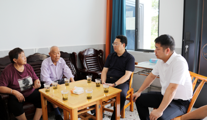 陈远到谢家铺镇开展走访、下沉接访等工作
