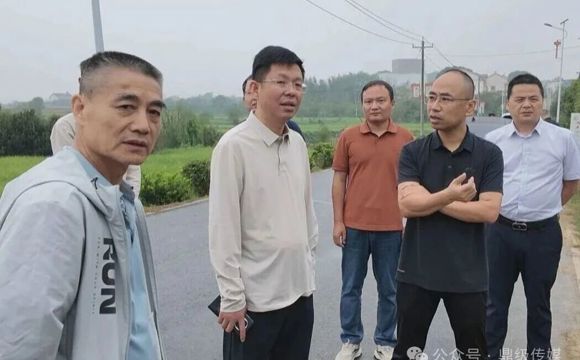 何朝辉督导溶洞污染问题排查、安全生产等工作并开展下沉接访