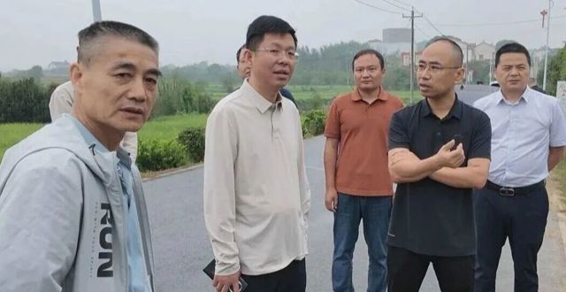 何朝辉督导溶洞污染问题排查、安全生产等工作并开展下沉接访
